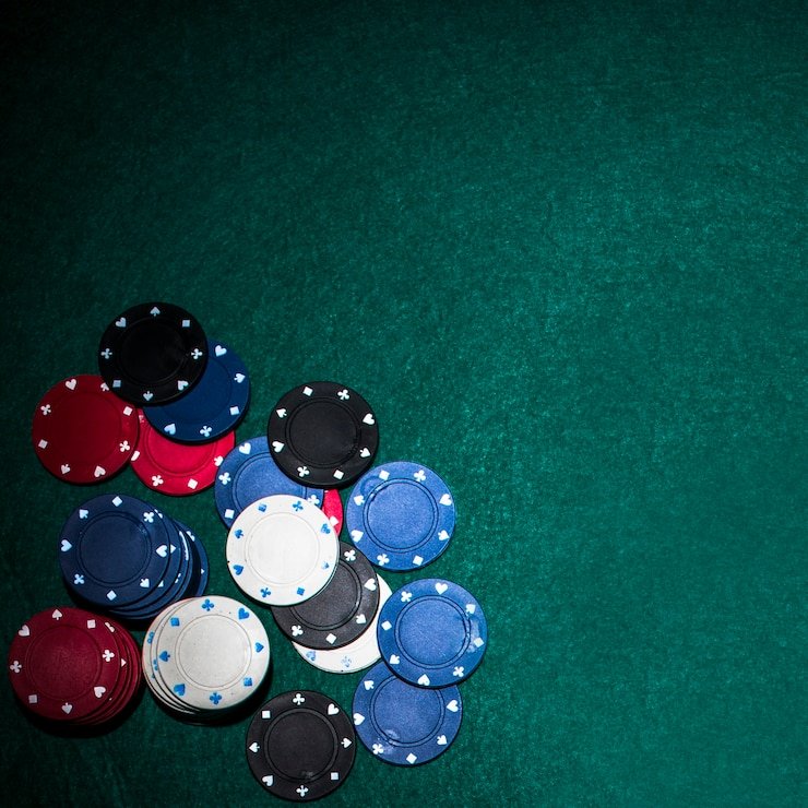 maptogel platform showing live dealer studio, sportsbook, and slot games side by side