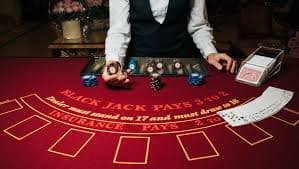 maptogel app Japan Pools table selection screen showing blackjack, roulette, baccarat, and Dragon Tiger options